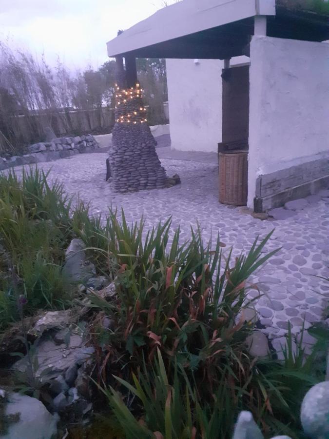 Mary'S Bespoke Cottage Кілларні Екстер'єр фото