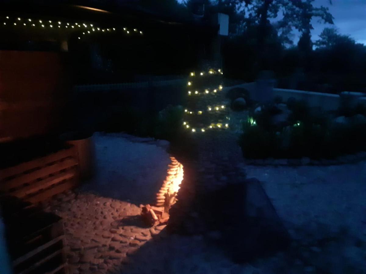 Mary'S Bespoke Cottage Кілларні Екстер'єр фото